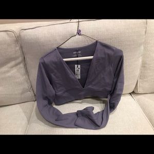 Garage seemless plunge shirt.  Size is G/L.  New with tags.